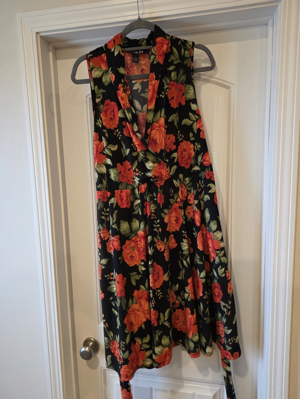 Sleeveless Floral Wrap Midi Dress by Vera Wang in Black and Red-Orange